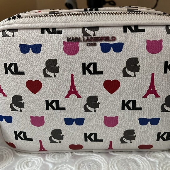 NWT Karl Lagerfeld Crossbody - STUNNING - Picture 3 of 6